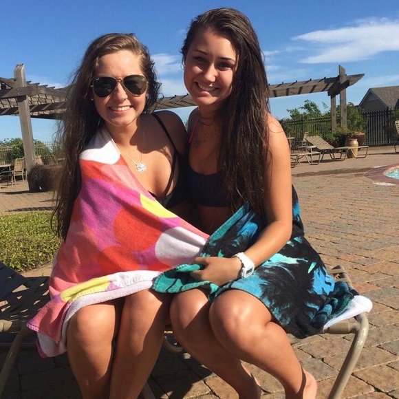 Meet your Posher, Amanda