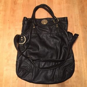 Old Navy Fold Over Black Purse!!