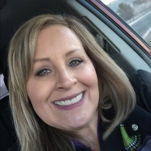 Meet your Posher, Tonia