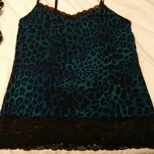Green/teal lace trim cami