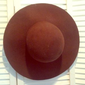 ‼️3 hour sale‼️Floppy hat