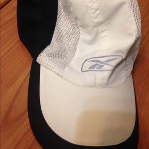 Reebok dri fit hat