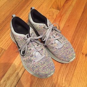 Nike WMNS Flyknit Lunar+