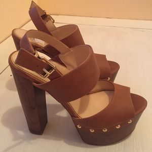 Jessica Simpson Brown Wedges