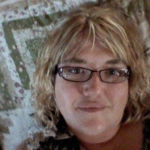 Meet your Posher, Joni