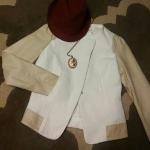 Chic Faux Leather/Cotton Jacket!
