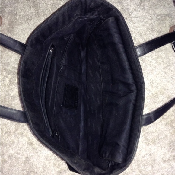 Black Coach tote bag - Picture 2 of 2