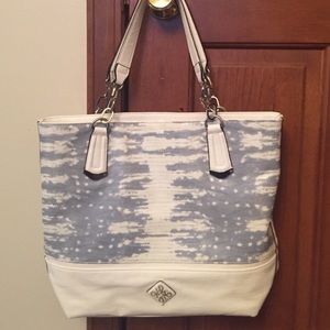 Used once Vera wang purse.