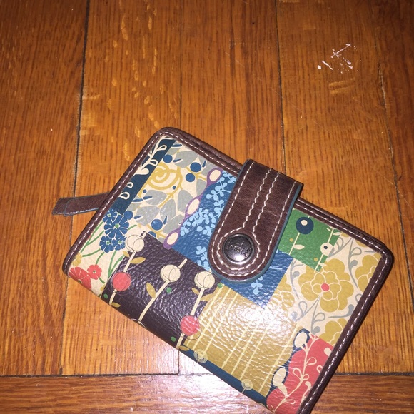 Fossil wallet