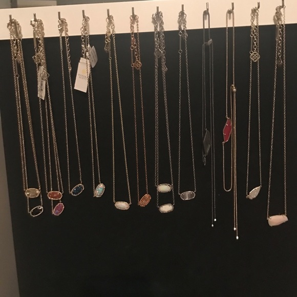 Kendra Scott Collection as of 03/19/2017 💋 - Picture 3 of 4