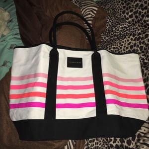 New in wrapping Victoria's Secret tote