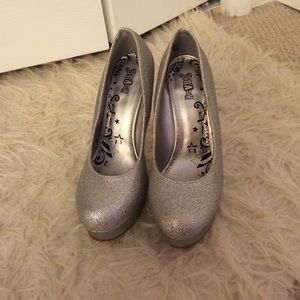 Silver Glitter Pumps
