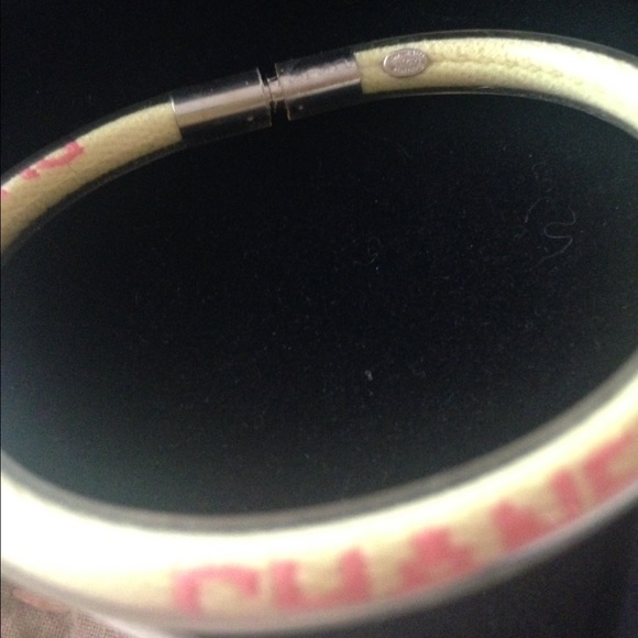 💖Chanel bracelet💖 - Picture 4 of 4