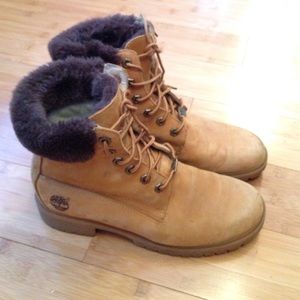 Timberlands with fur trim