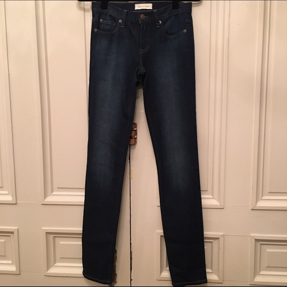 Henry & Belle Ideal Skinny Straight Jean
