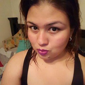 Meet your Posher, Lucia