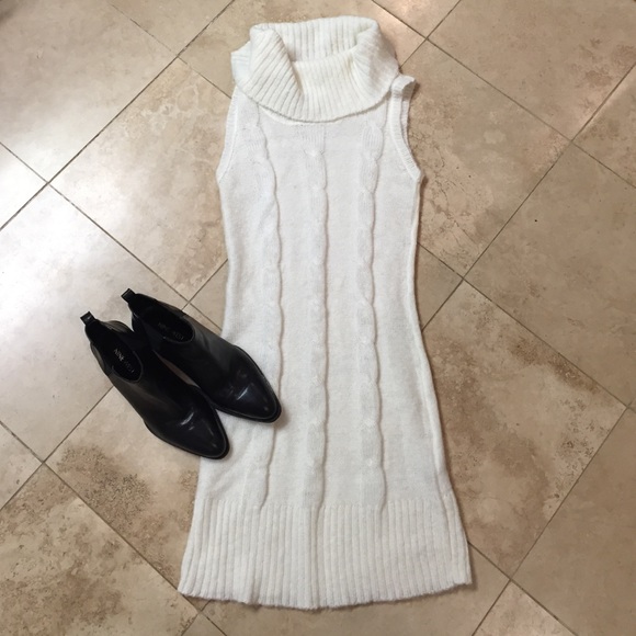 Sleeveless sweater dress