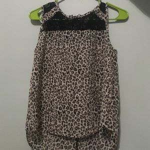 Leopard sleeveless top