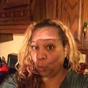 Meet your Posher, Michele