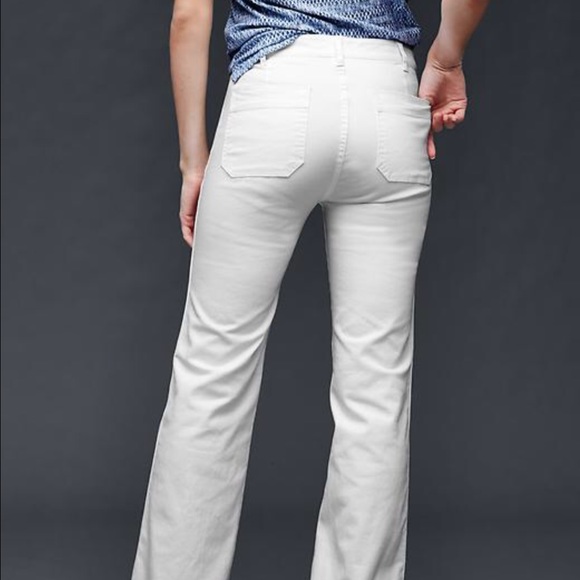 GAP White Flare Jeans - Picture 2 of 4