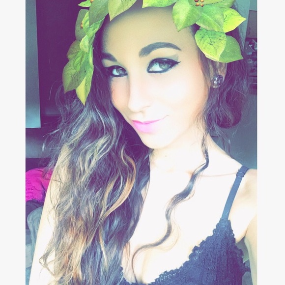 Hi, I'm Tasha Marie :] - Picture 3 of 5