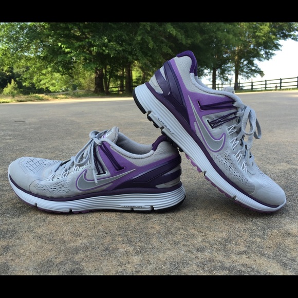 ONE DAY SALE Nike Lunar Eclipse 3 Athletic Shoes 9