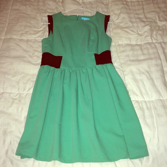 Business Dress