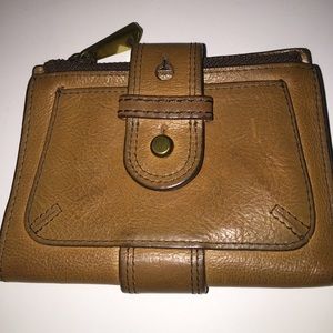 Fossil wallet (leather)
