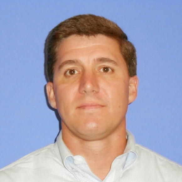 Meet your Posher, Travis