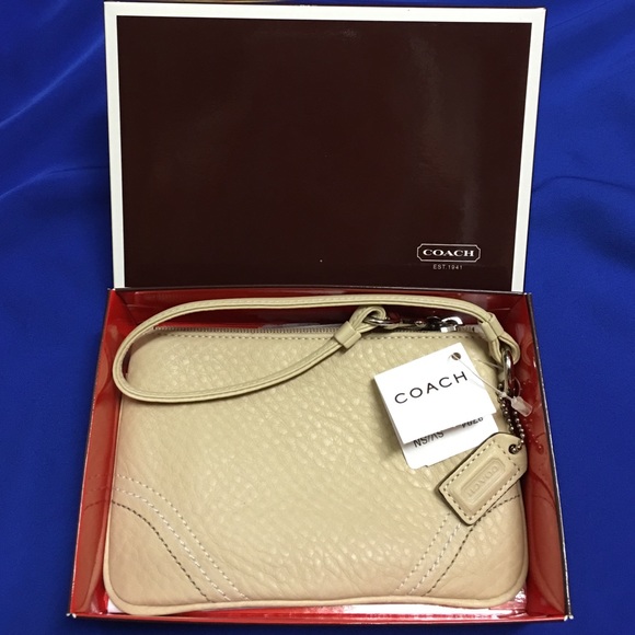 Coach pebble leather wristlet