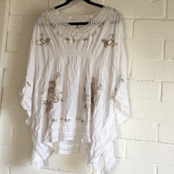 📍SALE📍Monoreno woven tunic