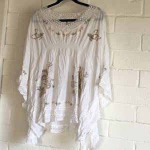 📍SALE📍Monoreno woven tunic