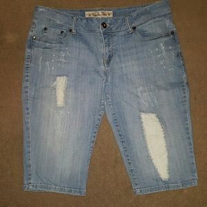 "Distressed" Denim Capris