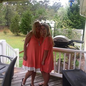 Meet your Posher, Abigail