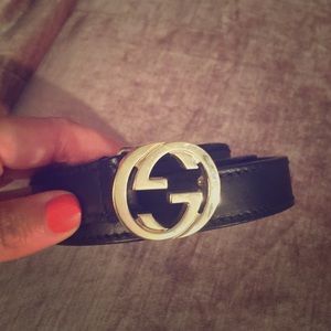 Gucci skinny belt
