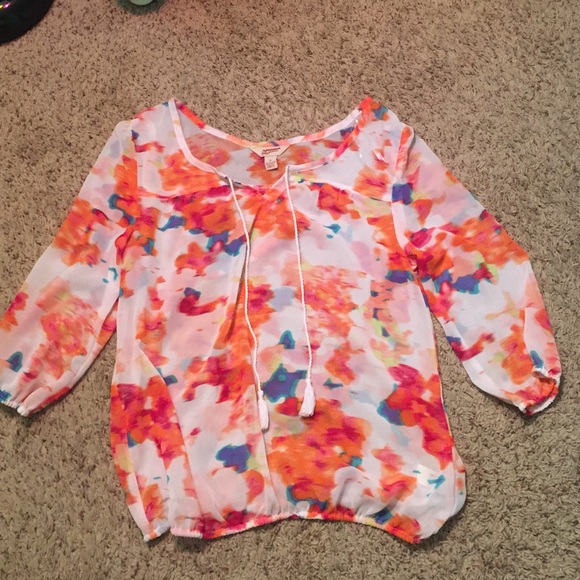 Colorful ,  Sheer ,  half sleeve shirt