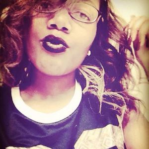 Meet your Posher, Veronica