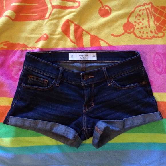 Dark wash denim shorts