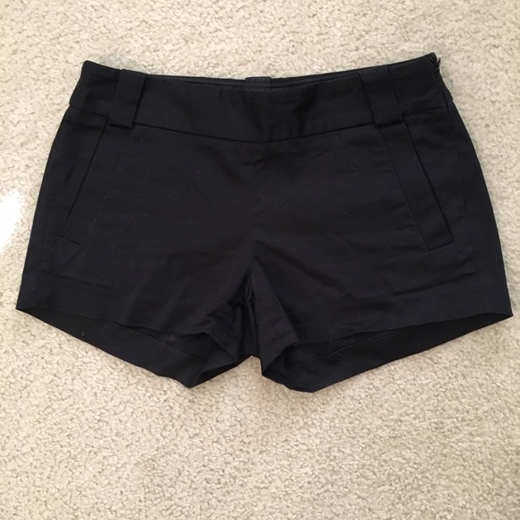 The perfect "little black shorts"!