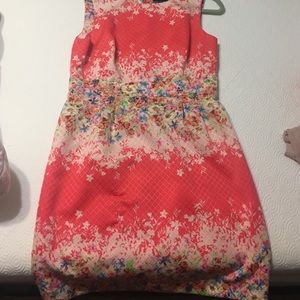 Tahari Spring dress 🌸