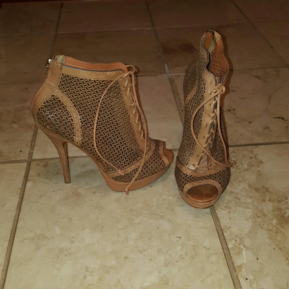 Schutz zip back heels