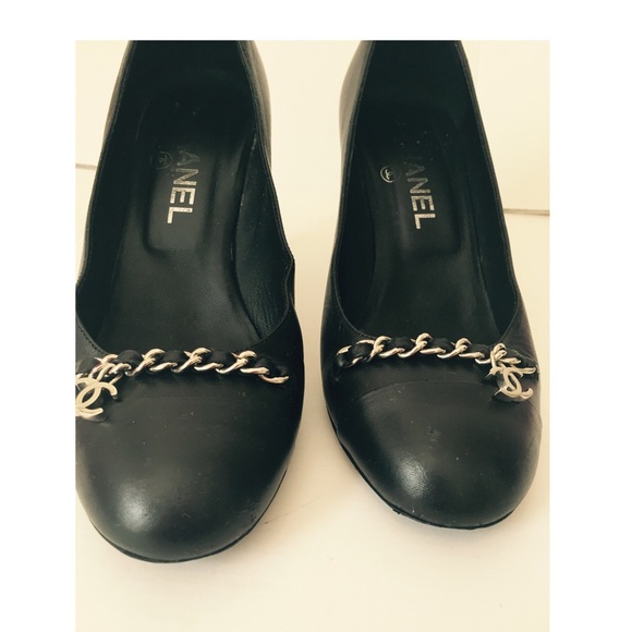 Chanel shoes Charm Cap-Toe Pumps 37/ 7 - Picture 4 of 4