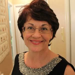 Meet your Posher, Lisa