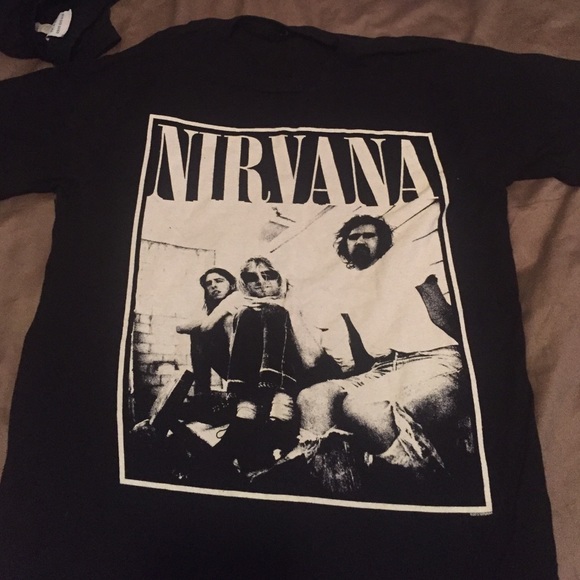 Nirvana tee