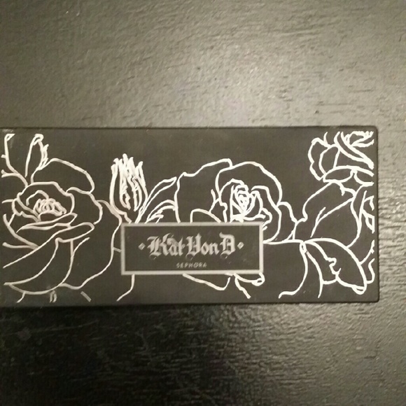Kat von D "Beethoven" Eye Shadow Palette