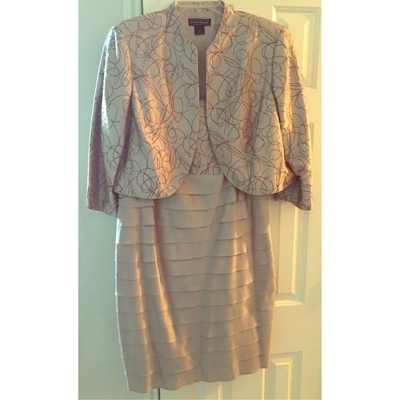 Jessica Howard formal dress! 👗