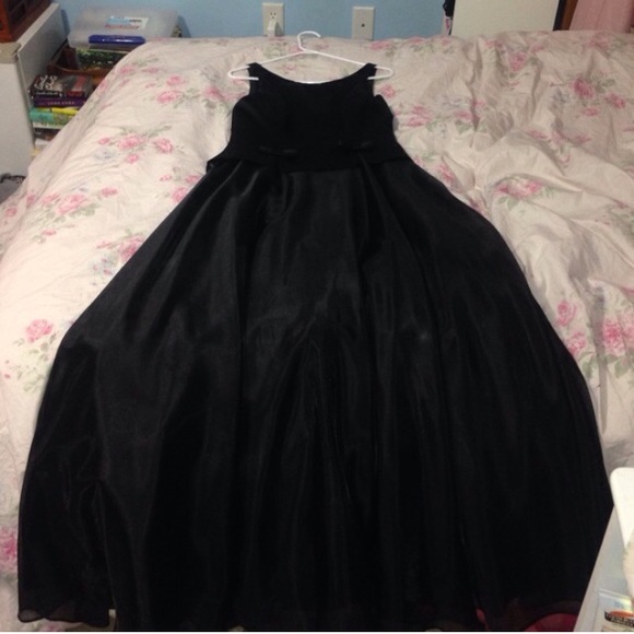 Beautiful prom/formal dress!