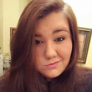 Meet your Posher, Micayla