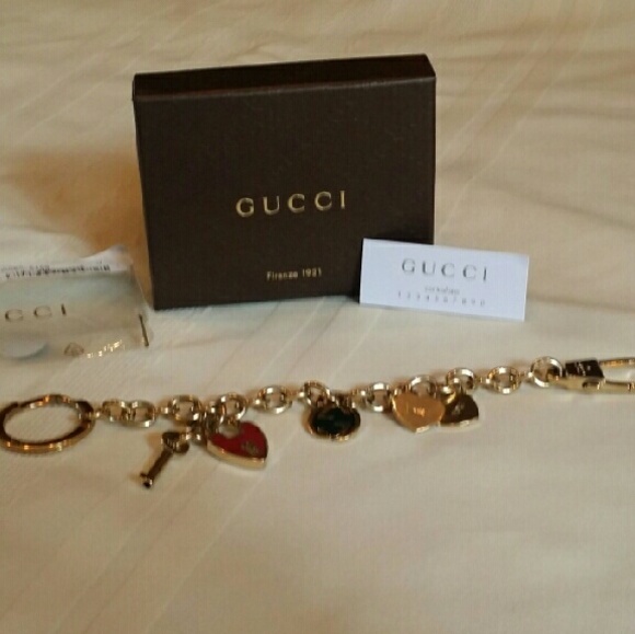 Gucci key chain or charm for bag - Picture 1 of 4