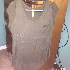 Army green high low shirt